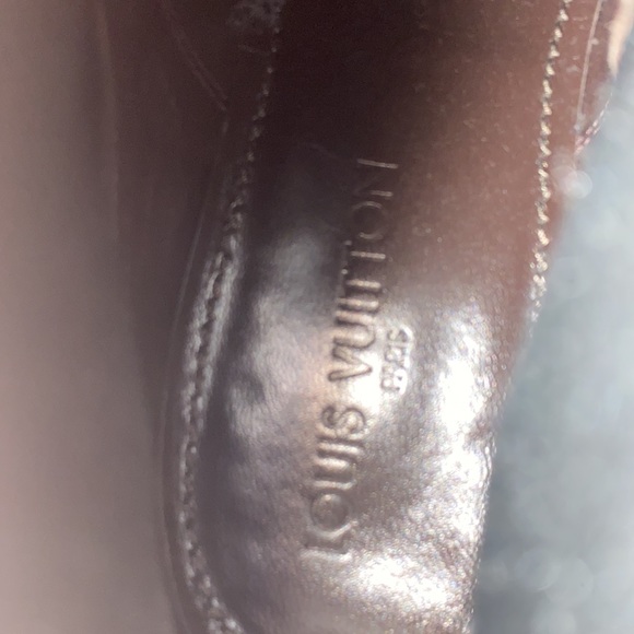 MENS Louis Vuitton boots - Picture 6 of 8